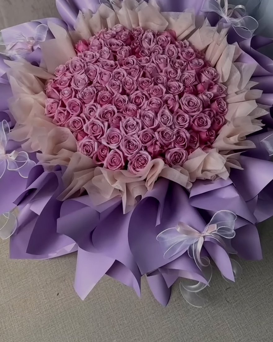 A finished arrangement by B Secret Florist.